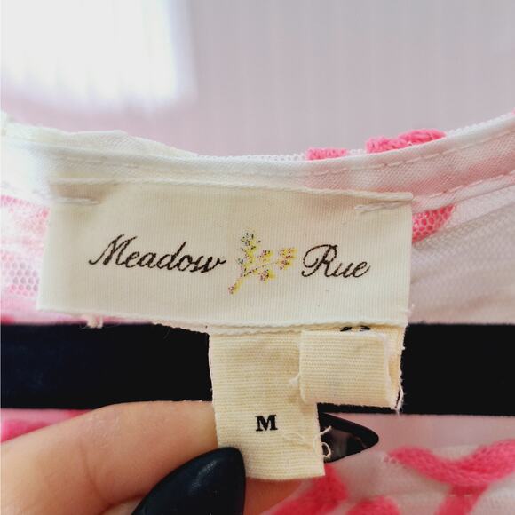 Anthropologie Meadow Rue Top Cherry Blossom Mesh Sheer Medium Barbie Core Pink - Picture 3 of 9